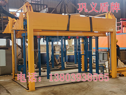 免蒸加氣磚設(shè)備-鋼絲切割機(jī)